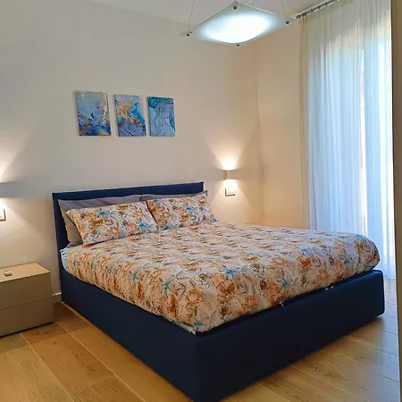 Yr - Bicocca * Milánó