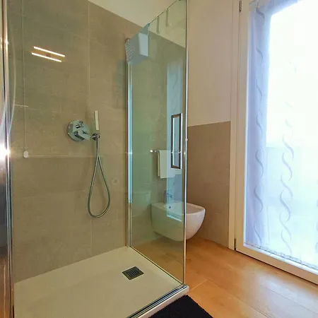 Yr - Bicocca Apartman